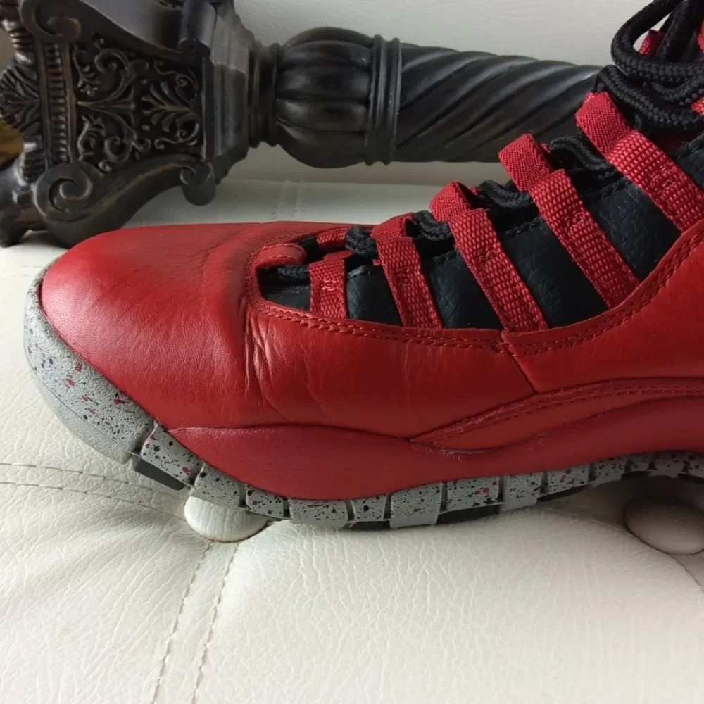 🌐 Air Jordan 10 retro black and red athletic shoes
